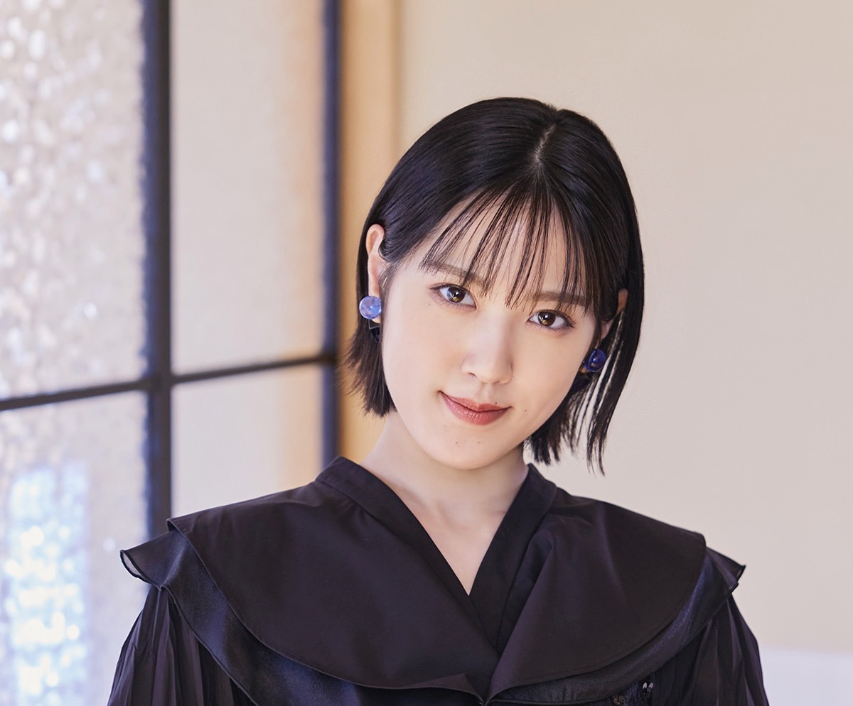 小関舞